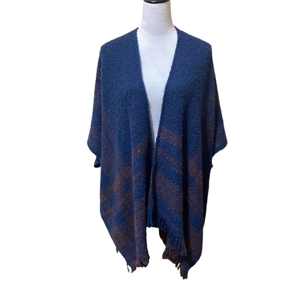 Style & Co. Sweaters - NWT  Style & Co. Open-Front Fringe-Trim Kimono